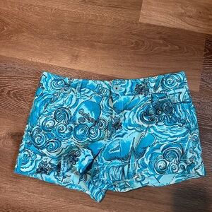 Lilly Pulitzer dark and stormy shorts size 6
